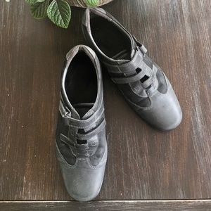 Ecco shoes, dark gray & black